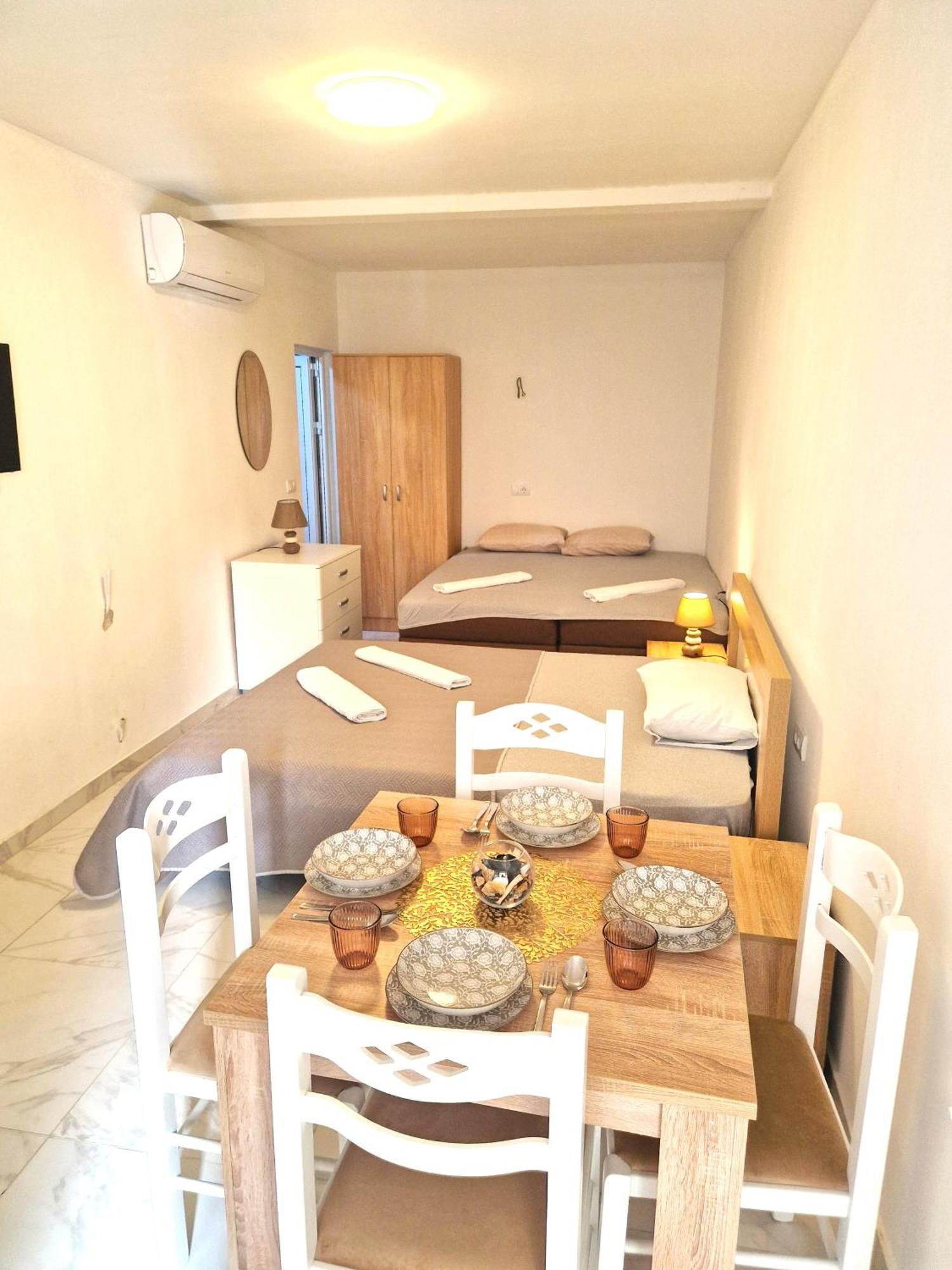 Ivana Apartments Ulcinj Esterno foto
