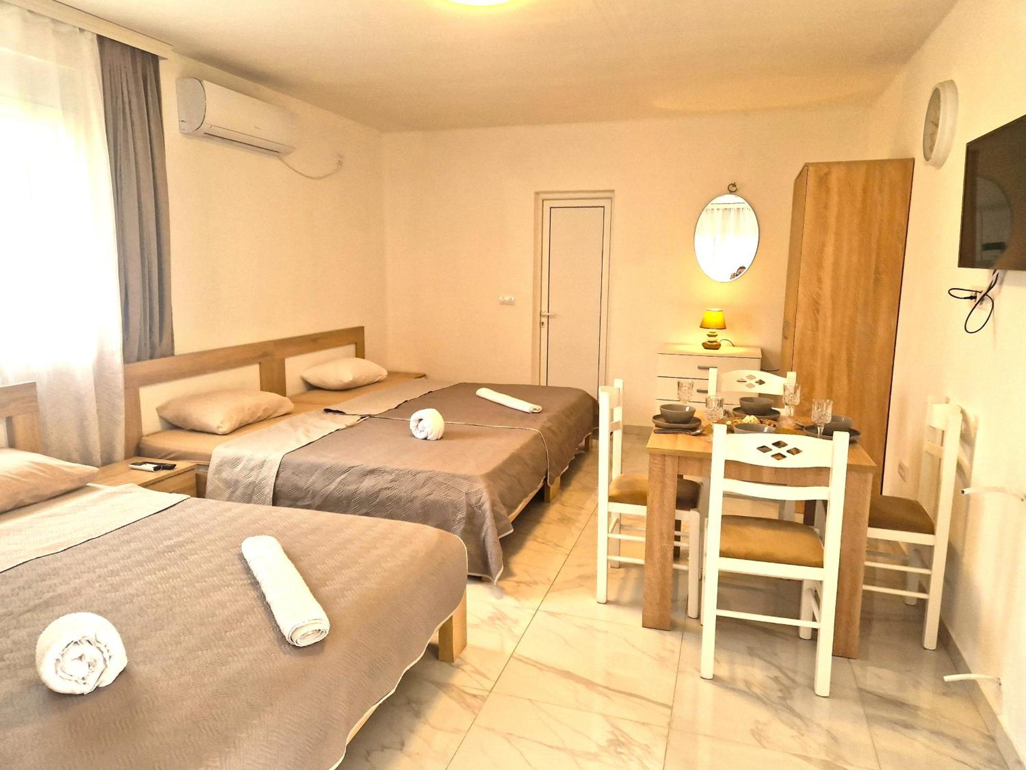 Ivana Apartments Ulcinj Esterno foto