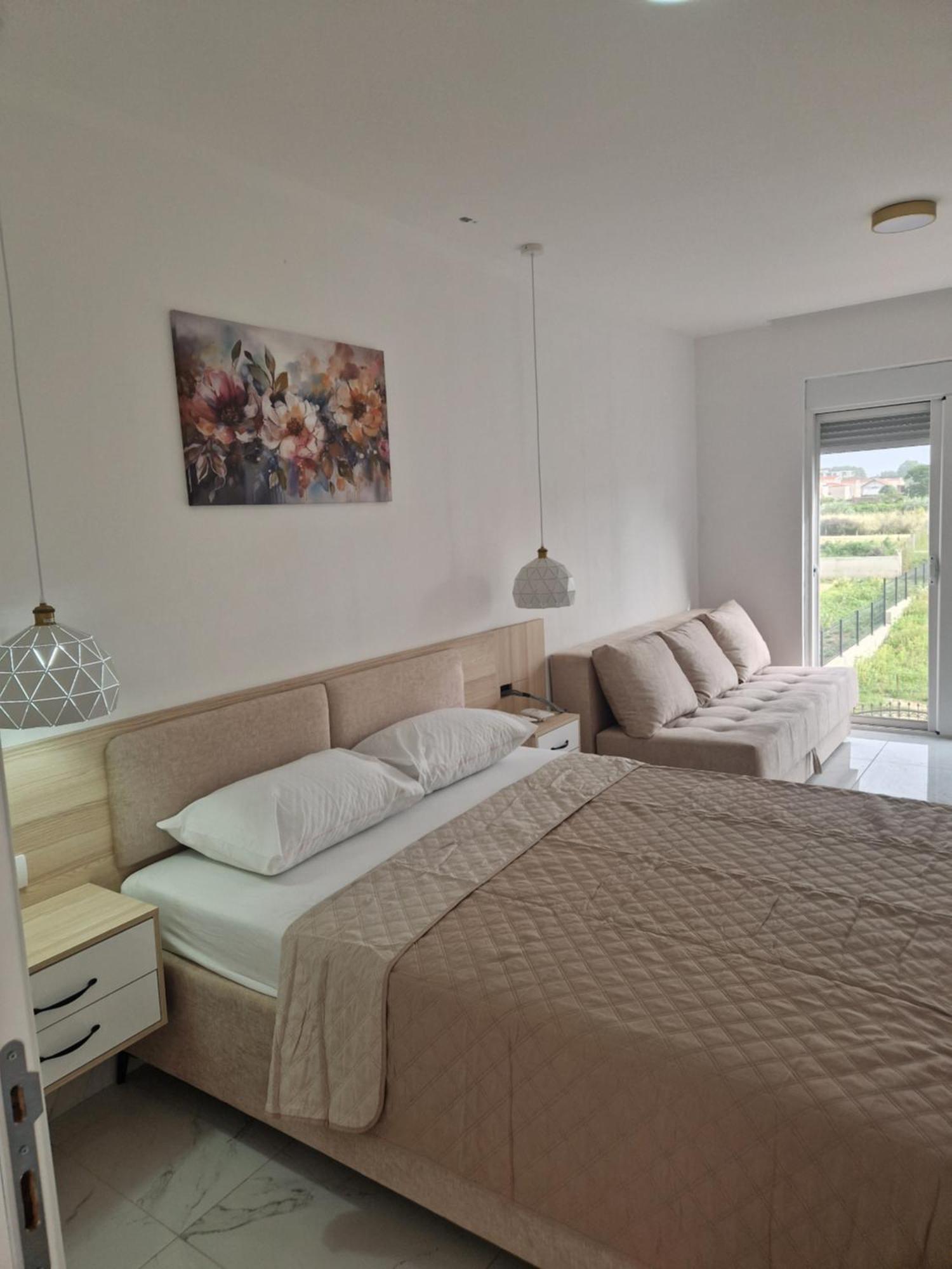 Ivana Apartments Ulcinj Esterno foto