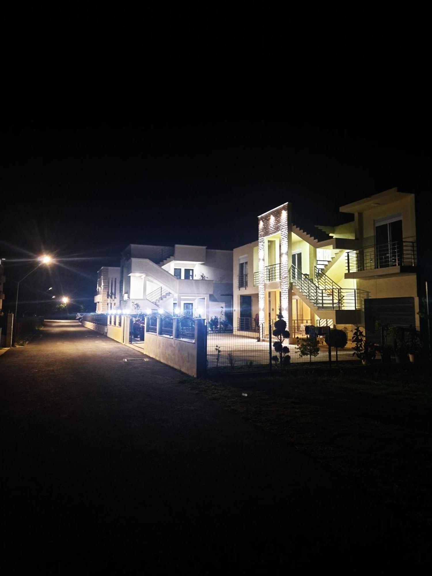 Ivana Apartments Ulcinj Esterno foto